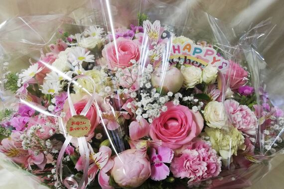 ピンク系母の日アレンジメント