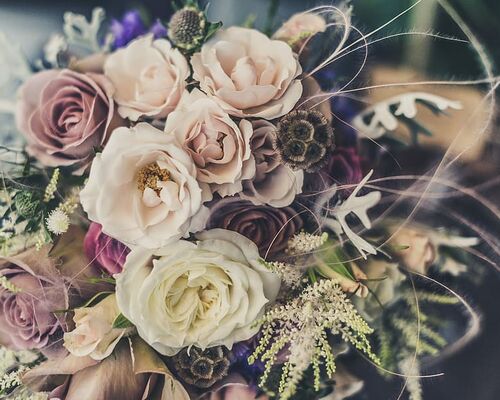 bouquet-flower-rose-wedding