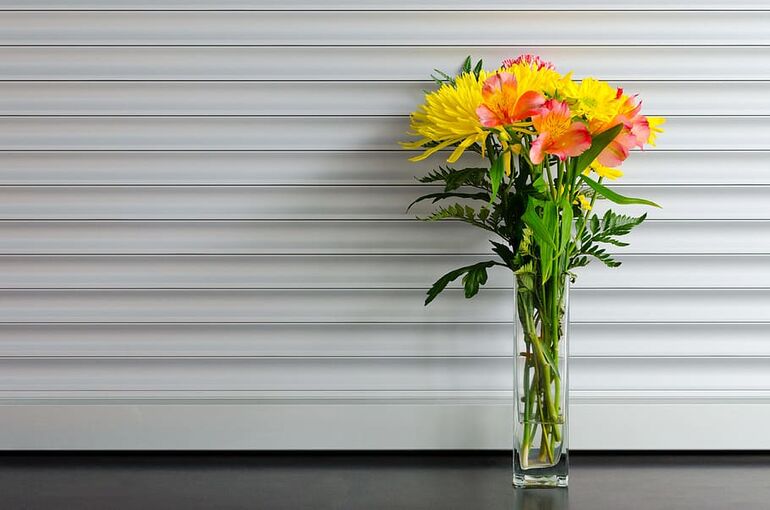 flower-vase-floral-glass-vase