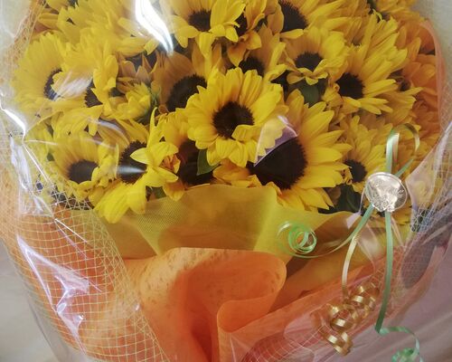 ひまわりの花束