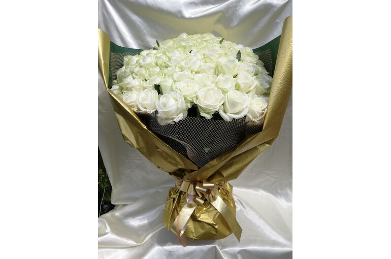 最高級白薔薇